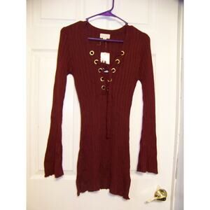 Ultra Flirt Juniors Ribbed Bell Sleeve Sweater V- Neck Lace Up  Size Medium